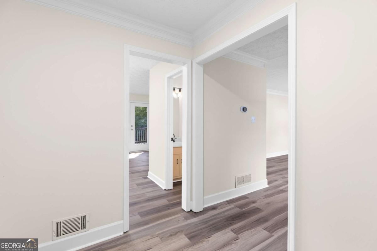 2250 Ridge Forest Drive Property Photo 5