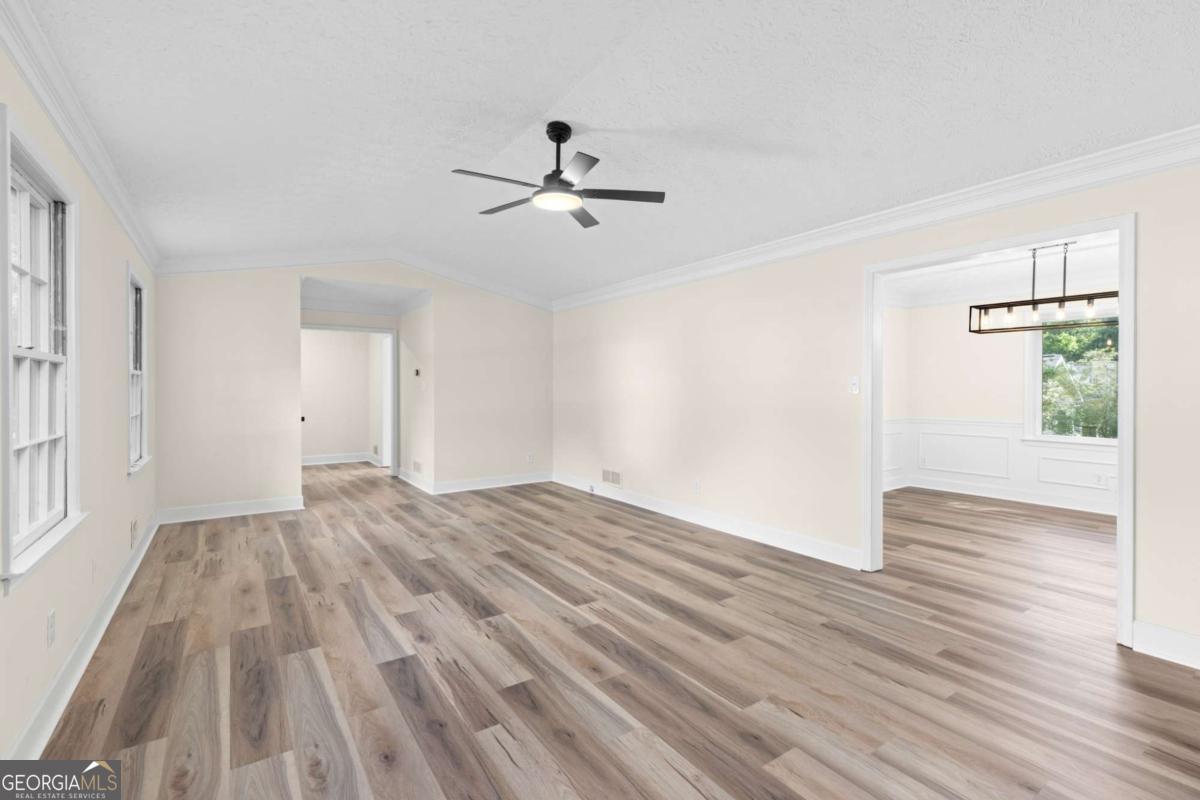 2250 Ridge Forest Drive Property Photo 10