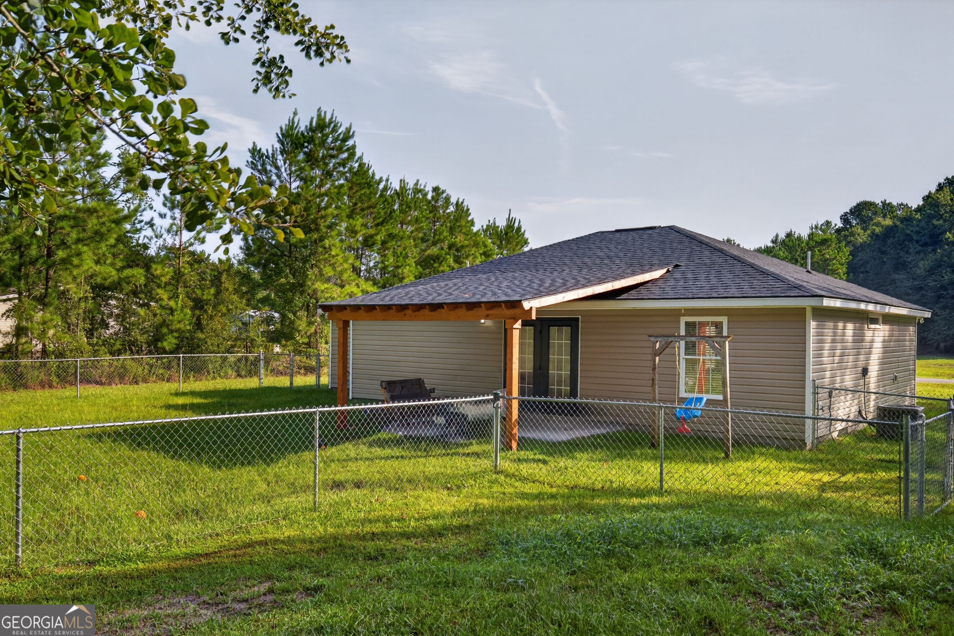 251 Cutter Gap Se Property Photo 5