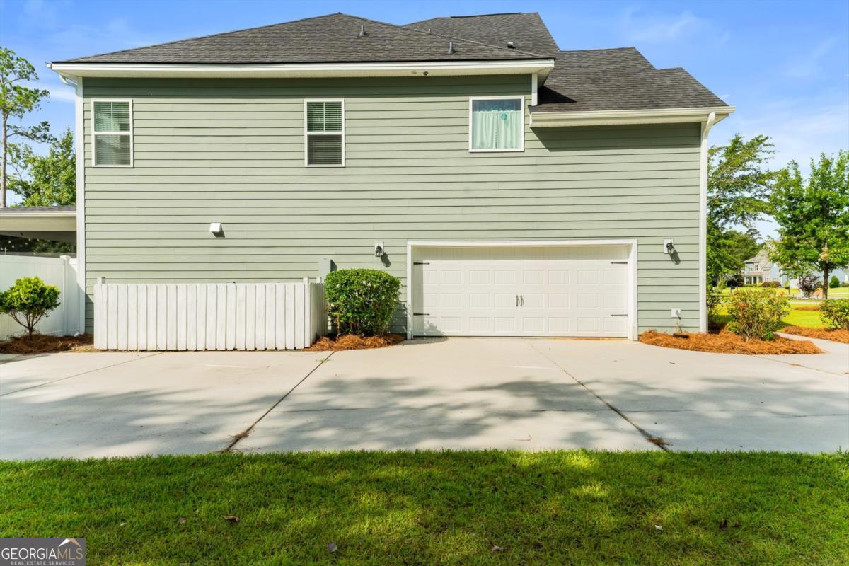 108 Henry Court Property Photo 10