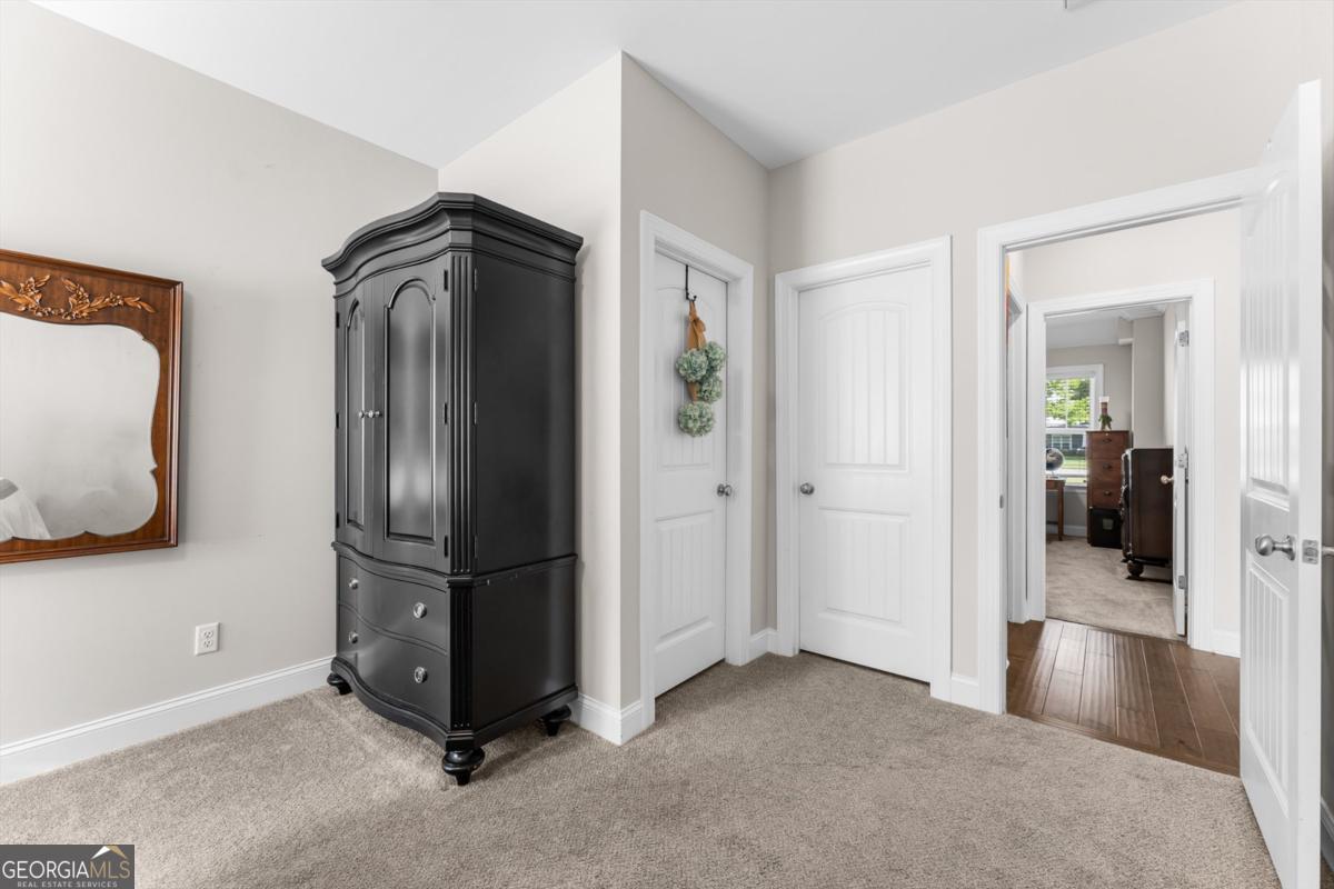 108 Henry Court Property Photo 24