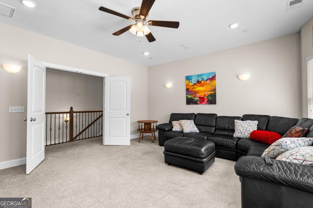 108 Henry Court Property Photo 49