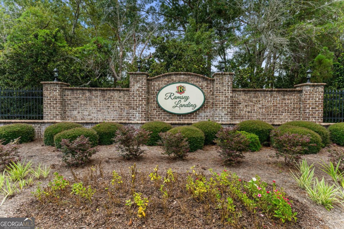 108 Henry Court Property Photo 89