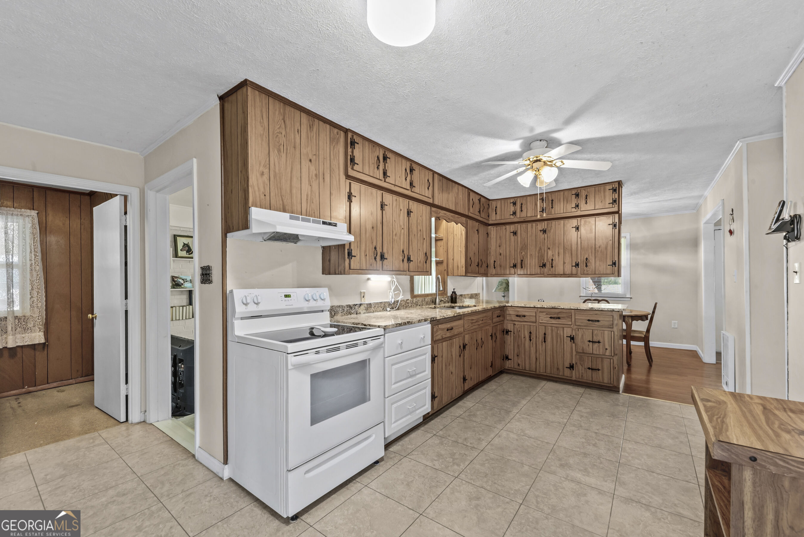 2342 Washington Highway Property Photo 22