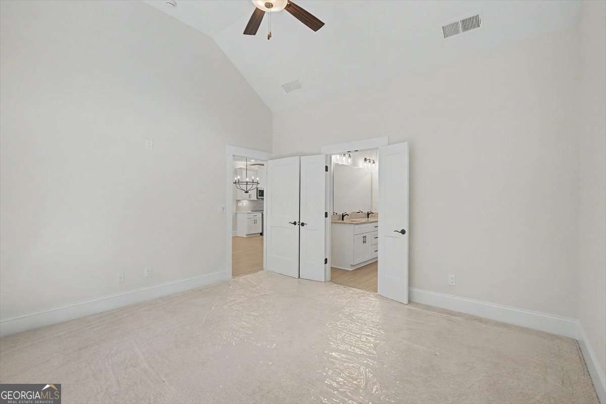 90 Doris Path Property Photo 21