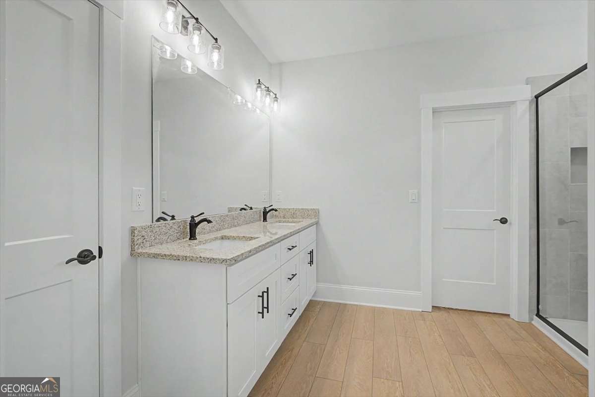 90 Doris Path Property Photo 22