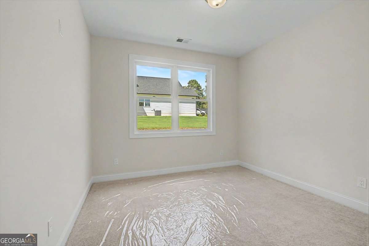 90 Doris Path Property Photo 27