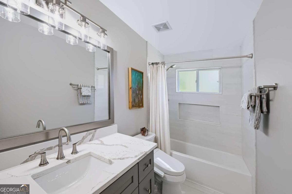 637 Glen Valley Way Property Photo 27