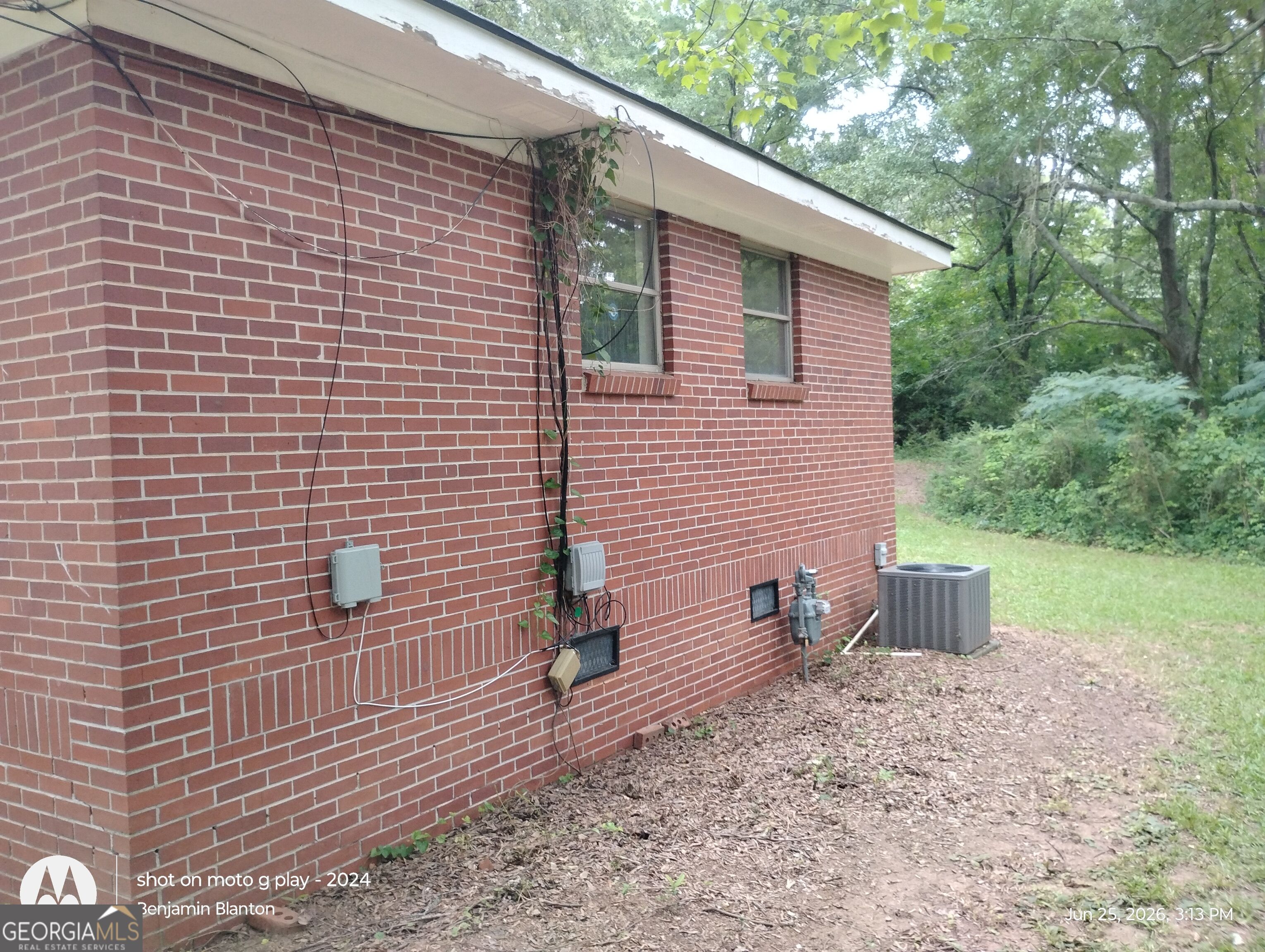 327 W Bonnell Street Property Photo 7
