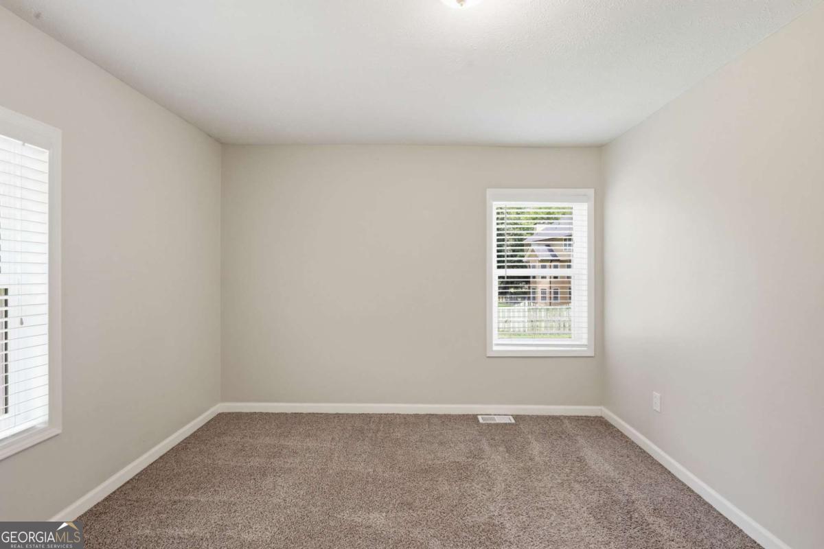 620 Smithstone Road Se Property Photo 18