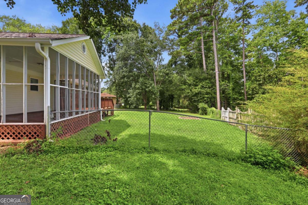 620 Smithstone Road Se Property Photo 24