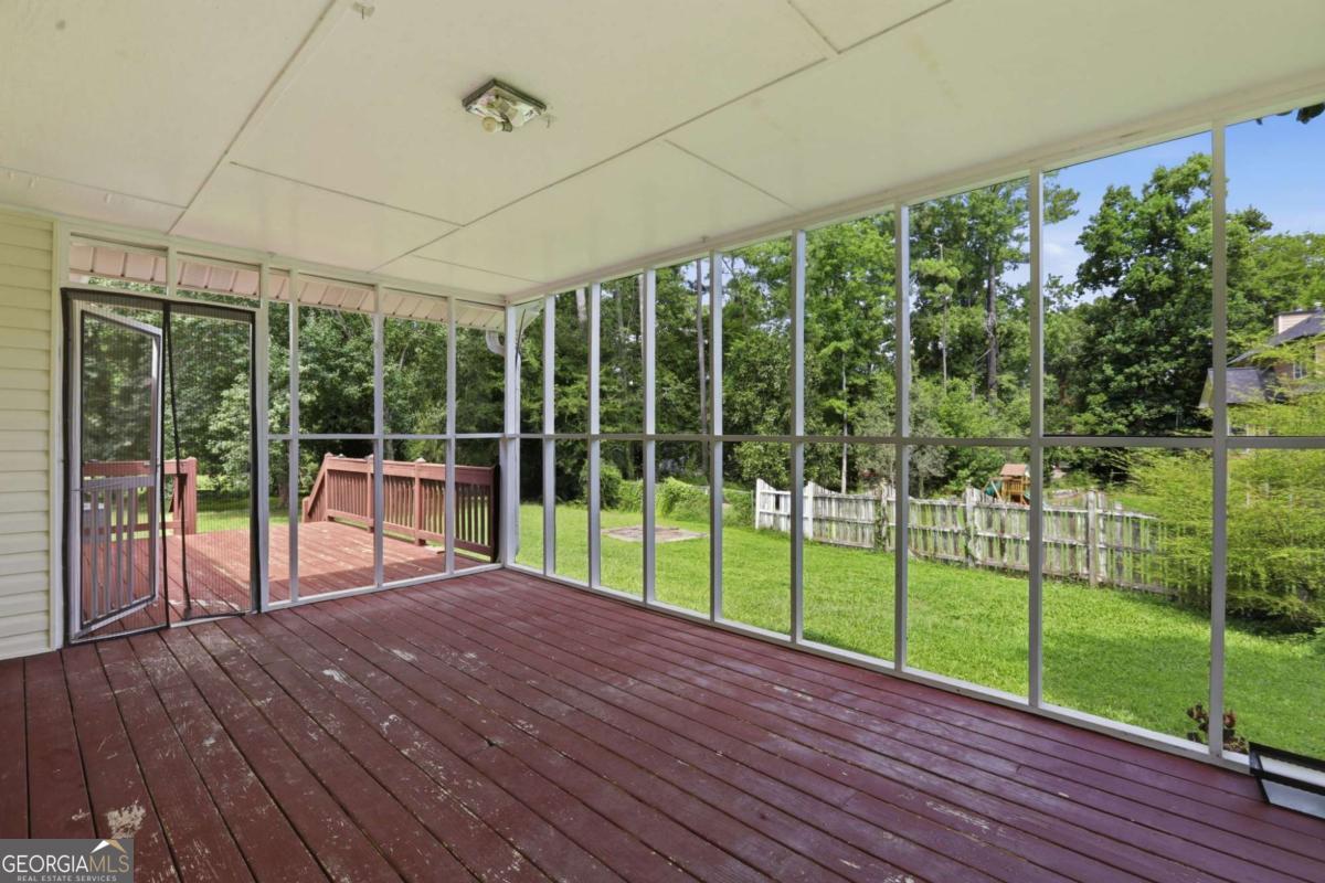 620 Smithstone Road Se Property Photo 26
