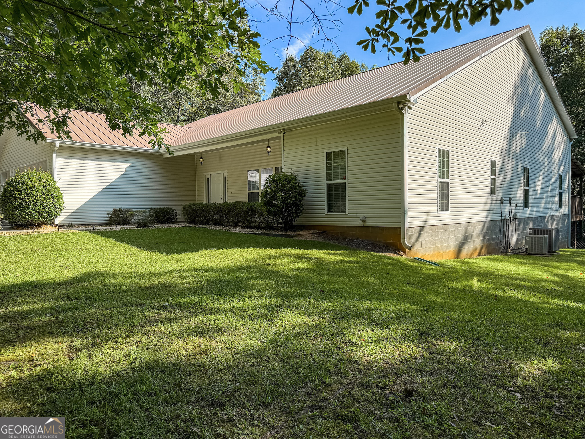 1709 Poplar Ridge Road