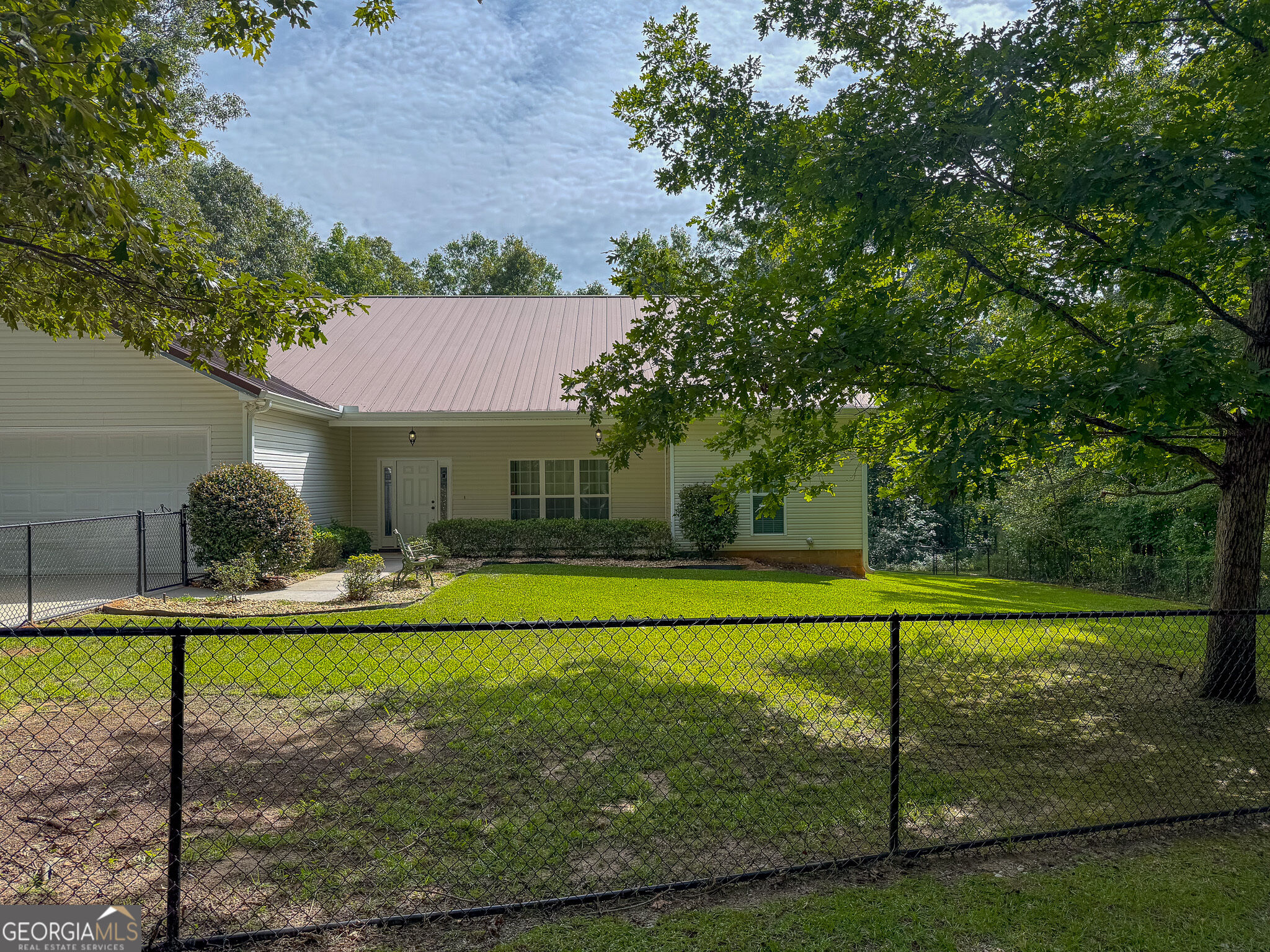 1709 Poplar Ridge Road Property Photo 8
