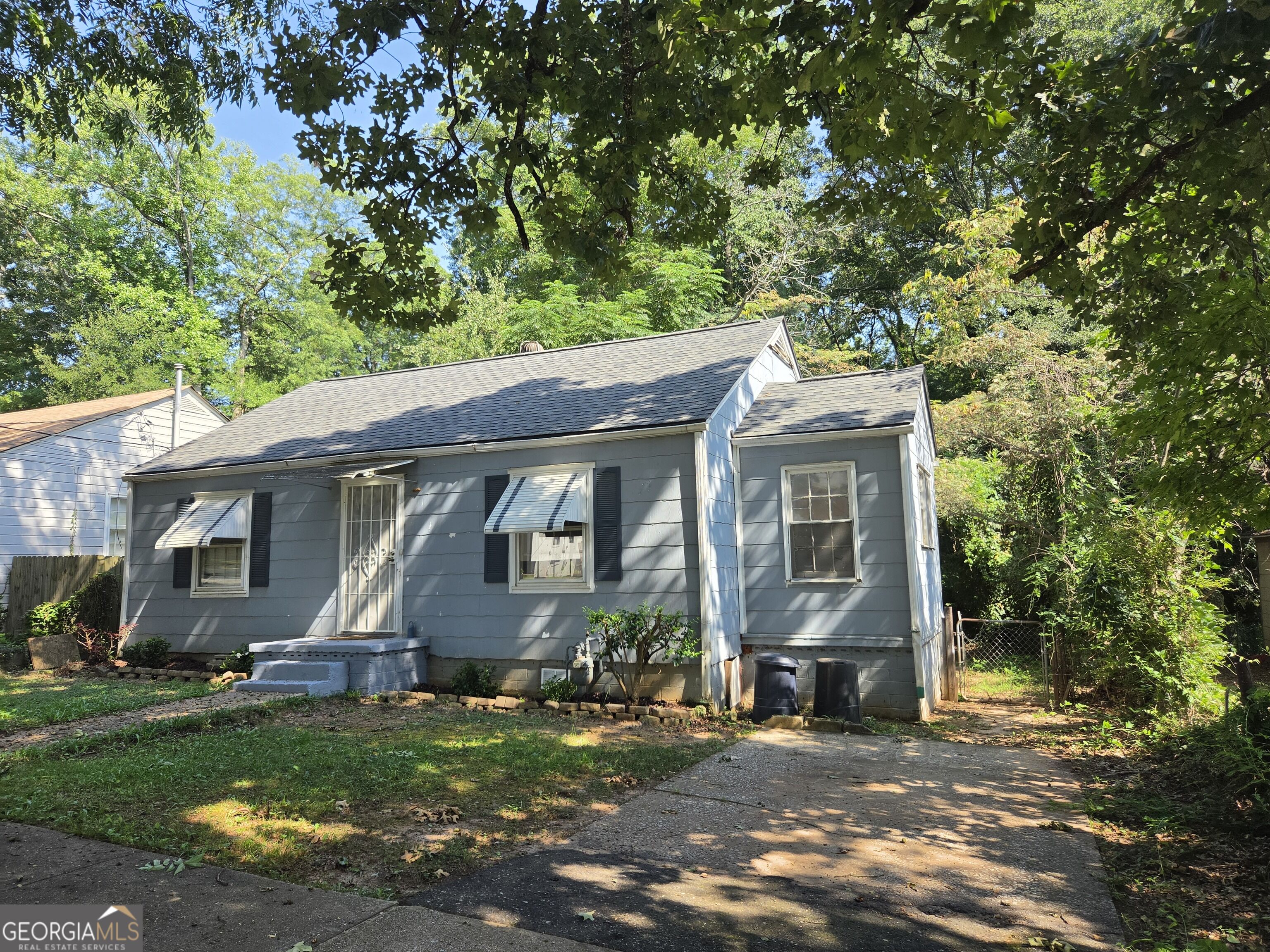 1693 John Calvin Avenue Property Photo 4