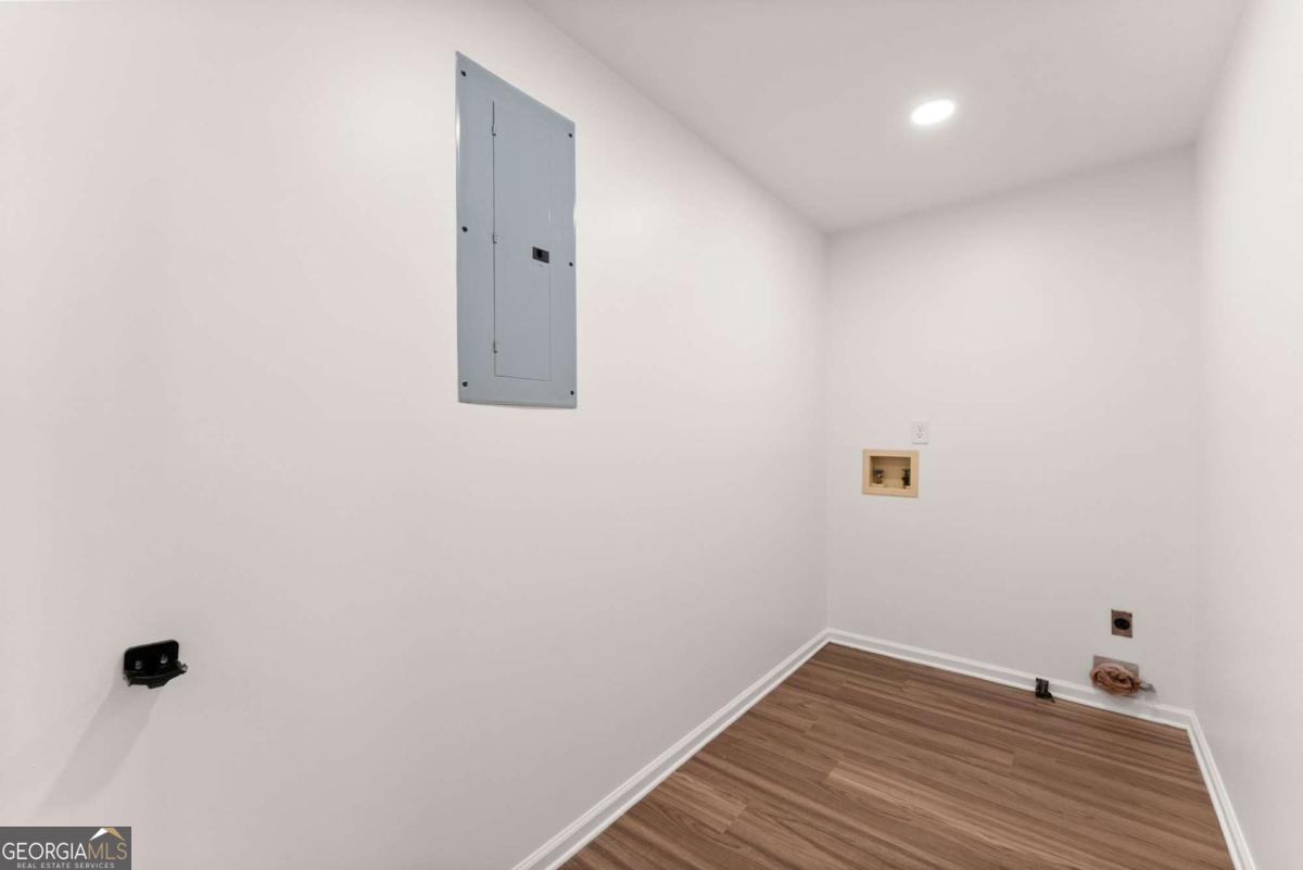 5820 Steve Black Road Property Photo 18