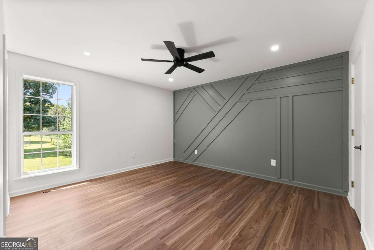 5820 Steve Black Road Property Photo 23