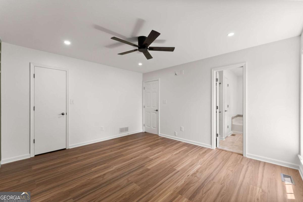 5820 Steve Black Road Property Photo 25