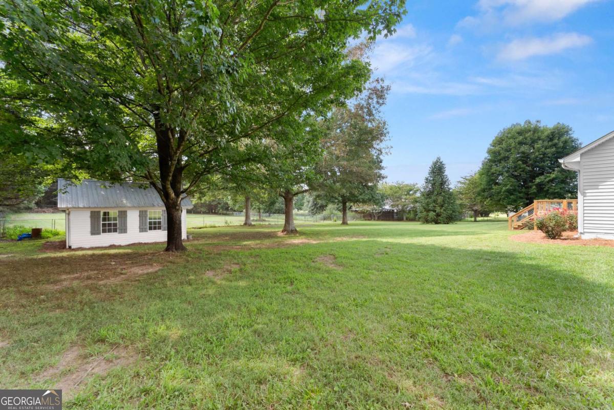 5820 Steve Black Road Property Photo 34