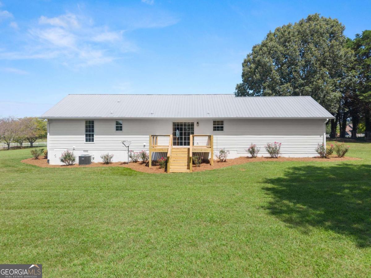5820 Steve Black Road Property Photo 38