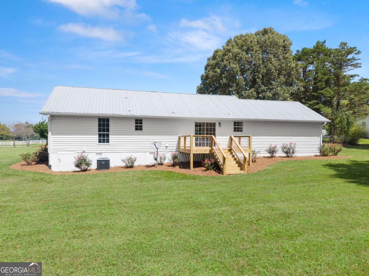 5820 Steve Black Road Property Photo 39