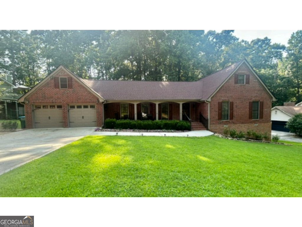 1595 Stonelake Trail Sw Property Photo 2