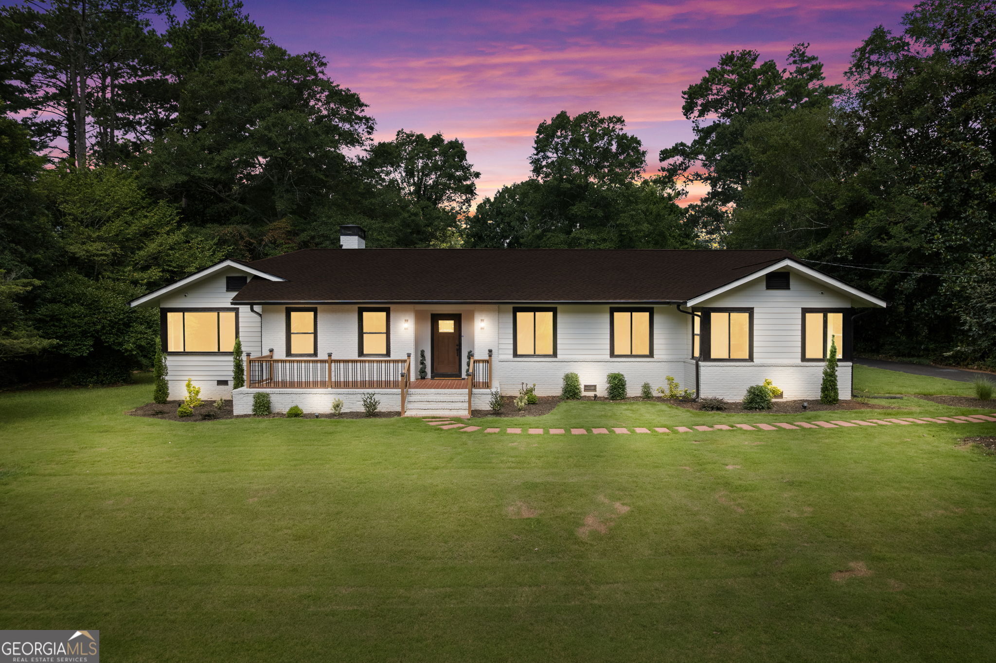 1099 Pine Valley Road Property Photo 1
