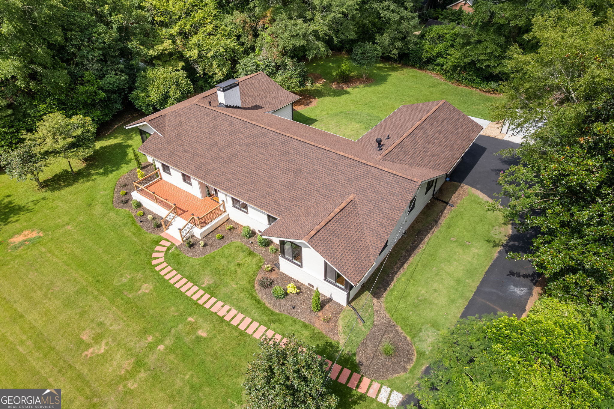 1099 Pine Valley Road Property Photo 3