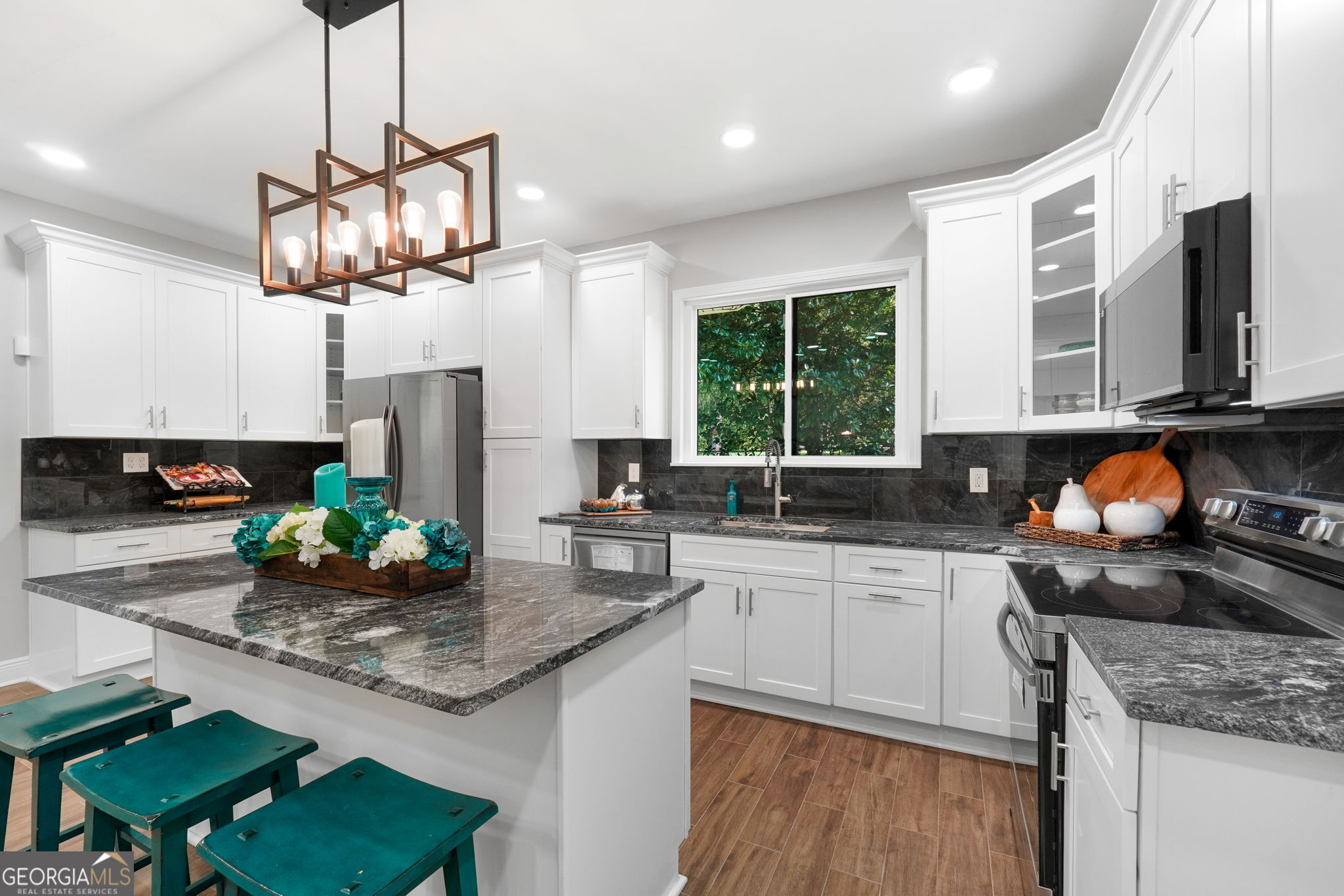 1099 Pine Valley Road Property Photo 15