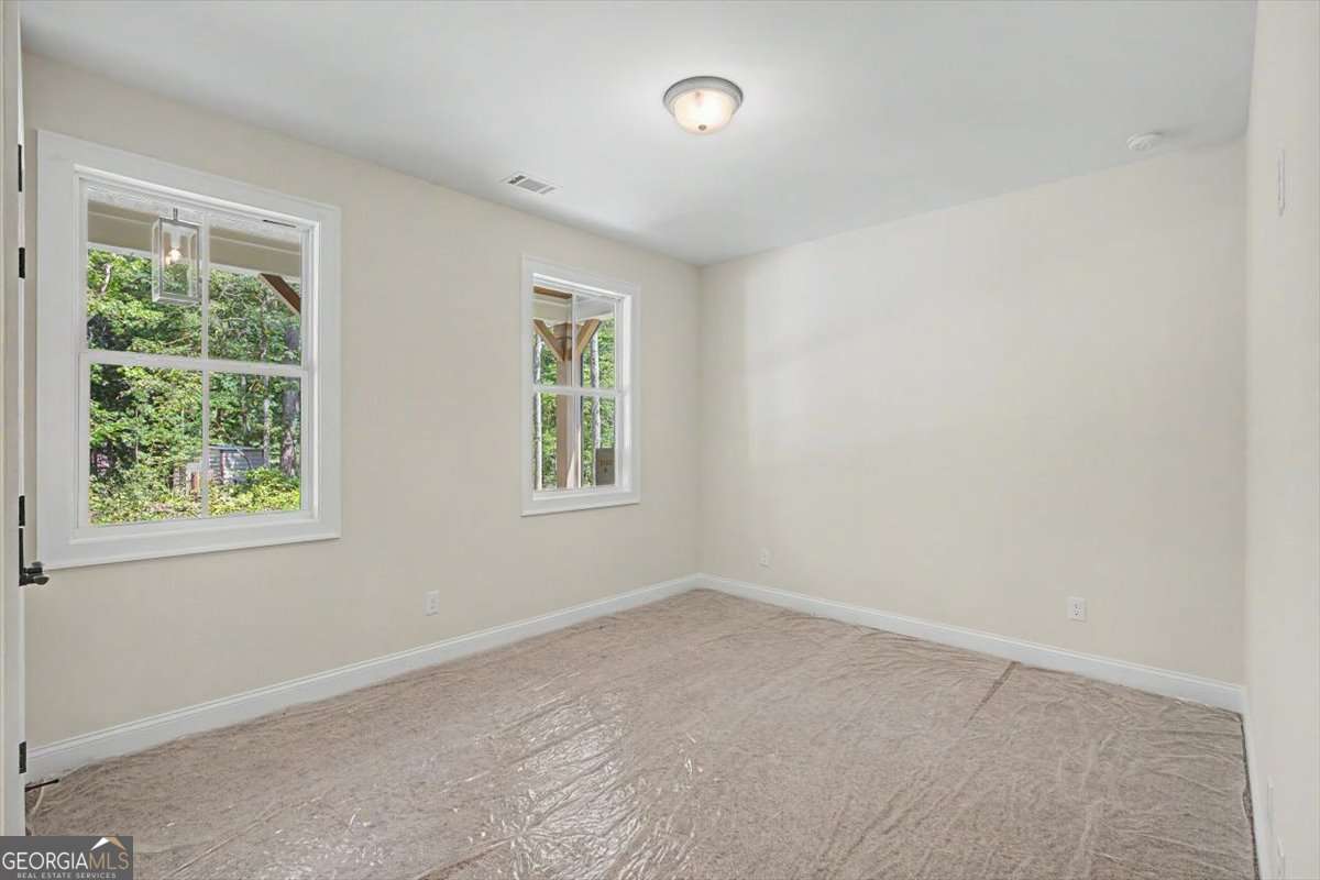 110 Doris Path Property Photo 31