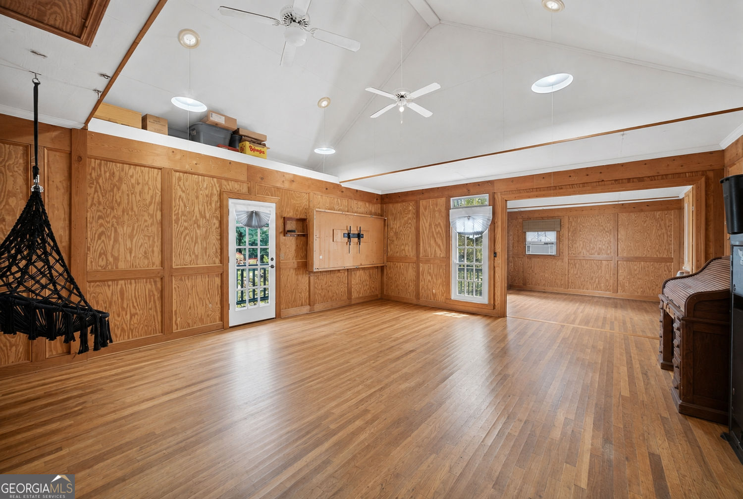 3679 Pointer Road Property Photo 5