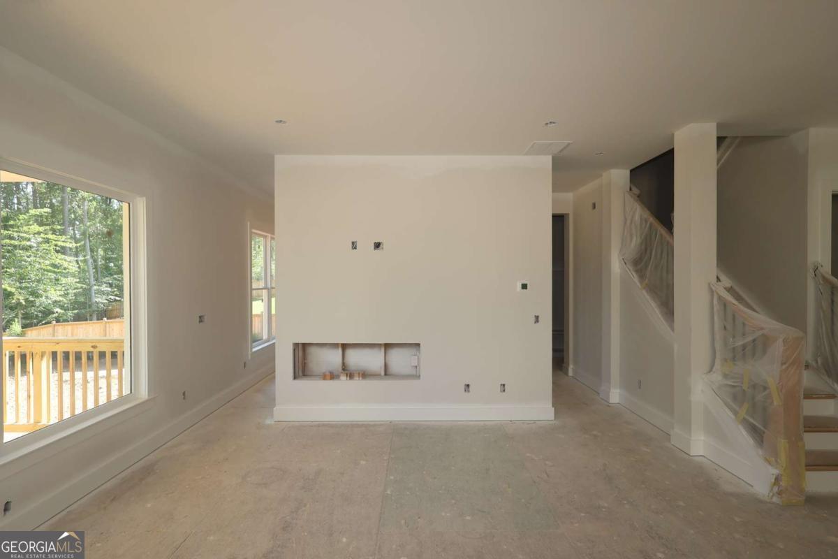 2253 Ellis Mountain Drive Property Photo 9