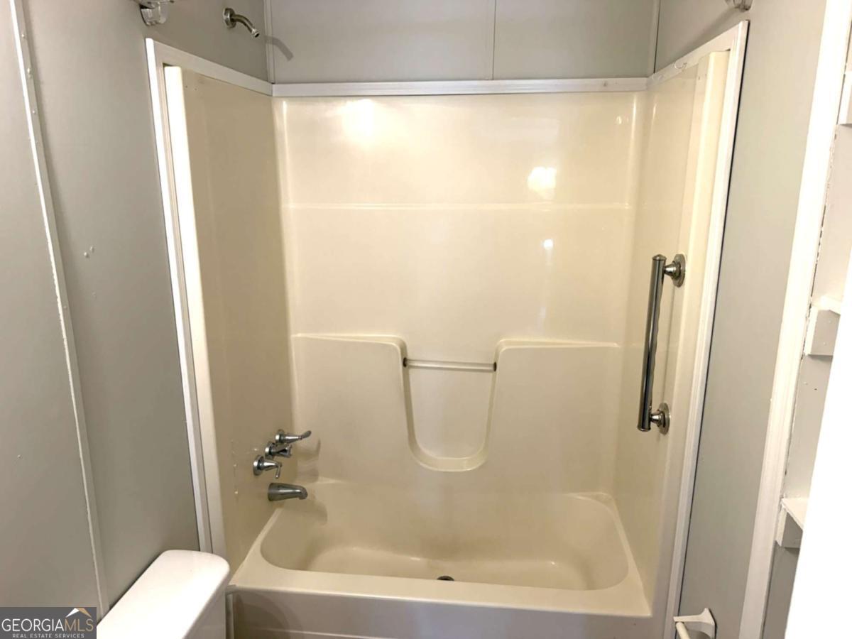 231 Hawks Way Property Photo 13