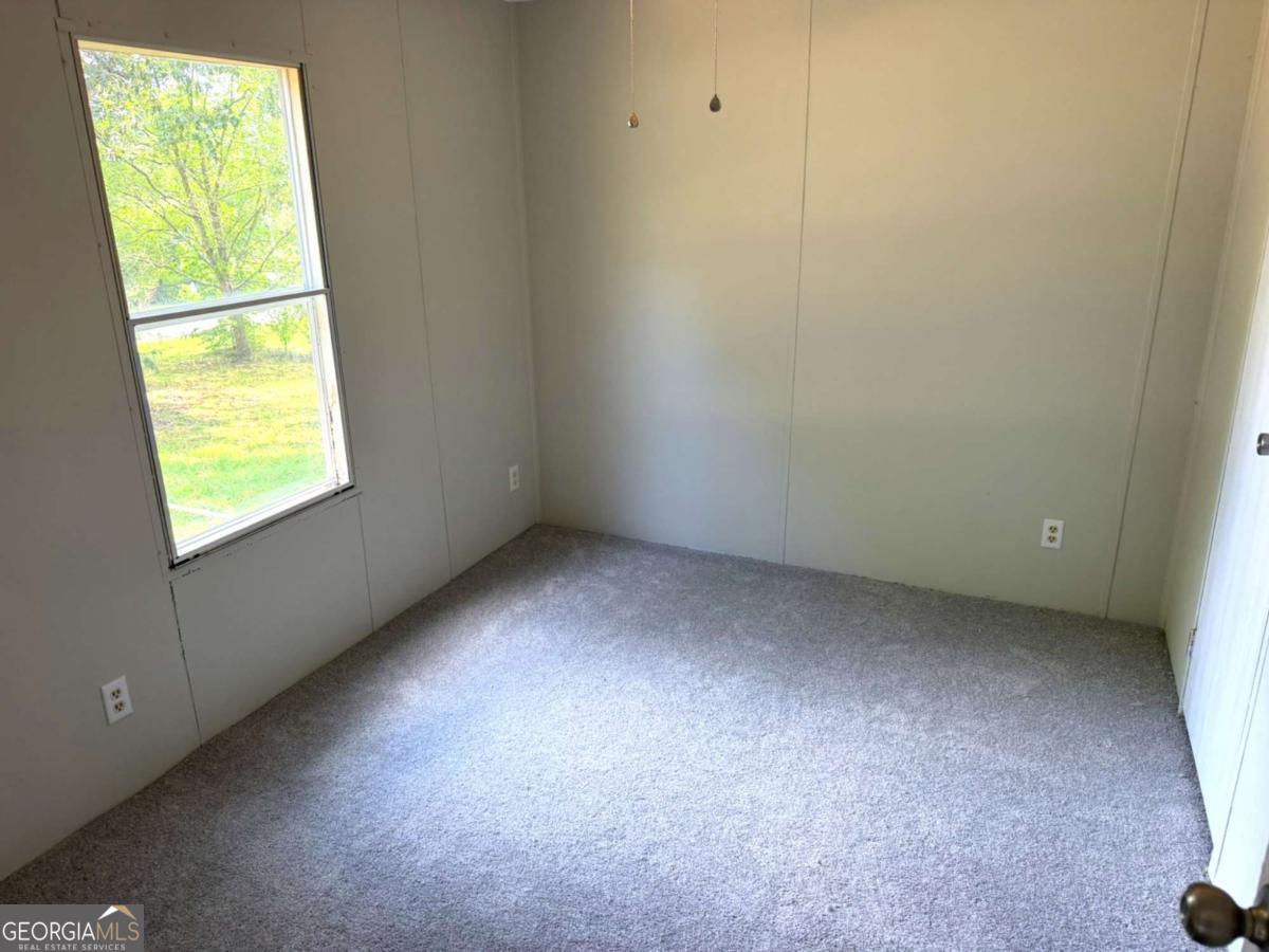 231 Hawks Way Property Photo 16