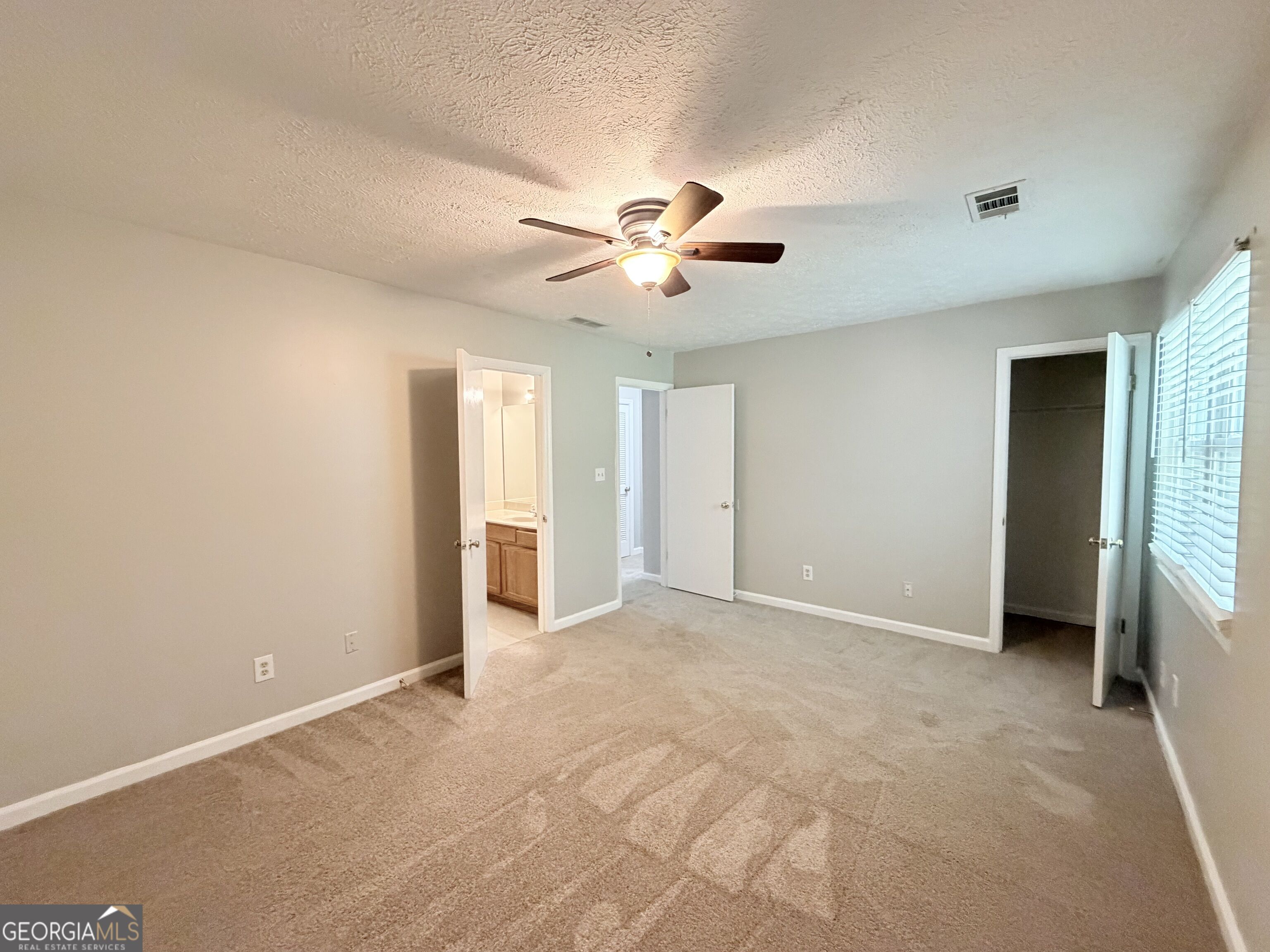 3528 Main Station Drive Sw Property Photo 7