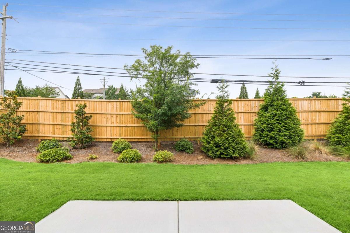 309 Beebalm Street Property Photo 3
