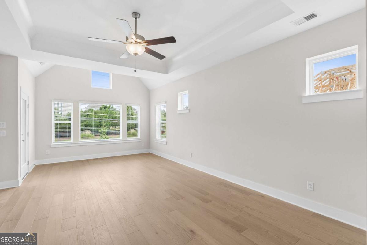 309 Beebalm Street Property Photo 11