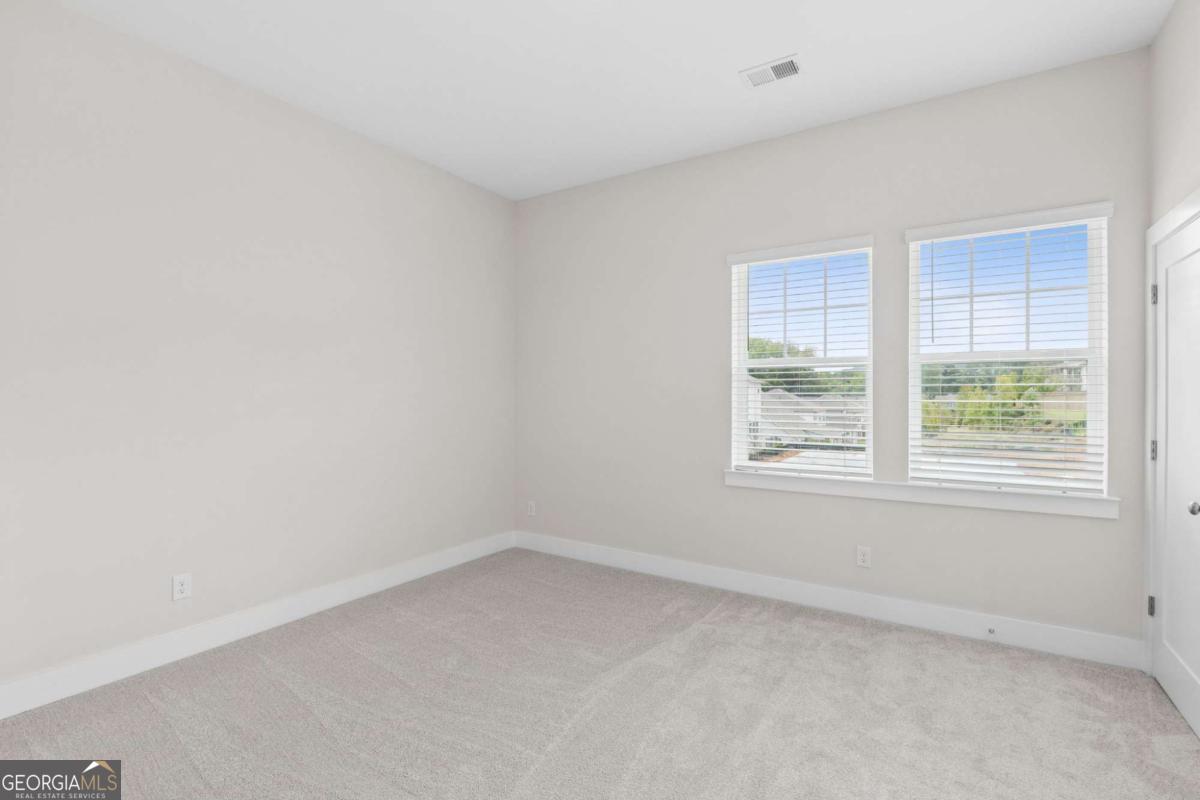 309 Beebalm Street Property Photo 17