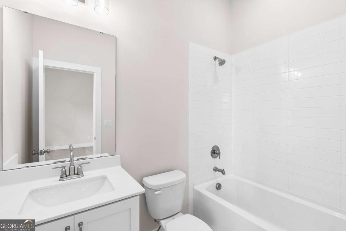 309 Beebalm Street Property Photo 18