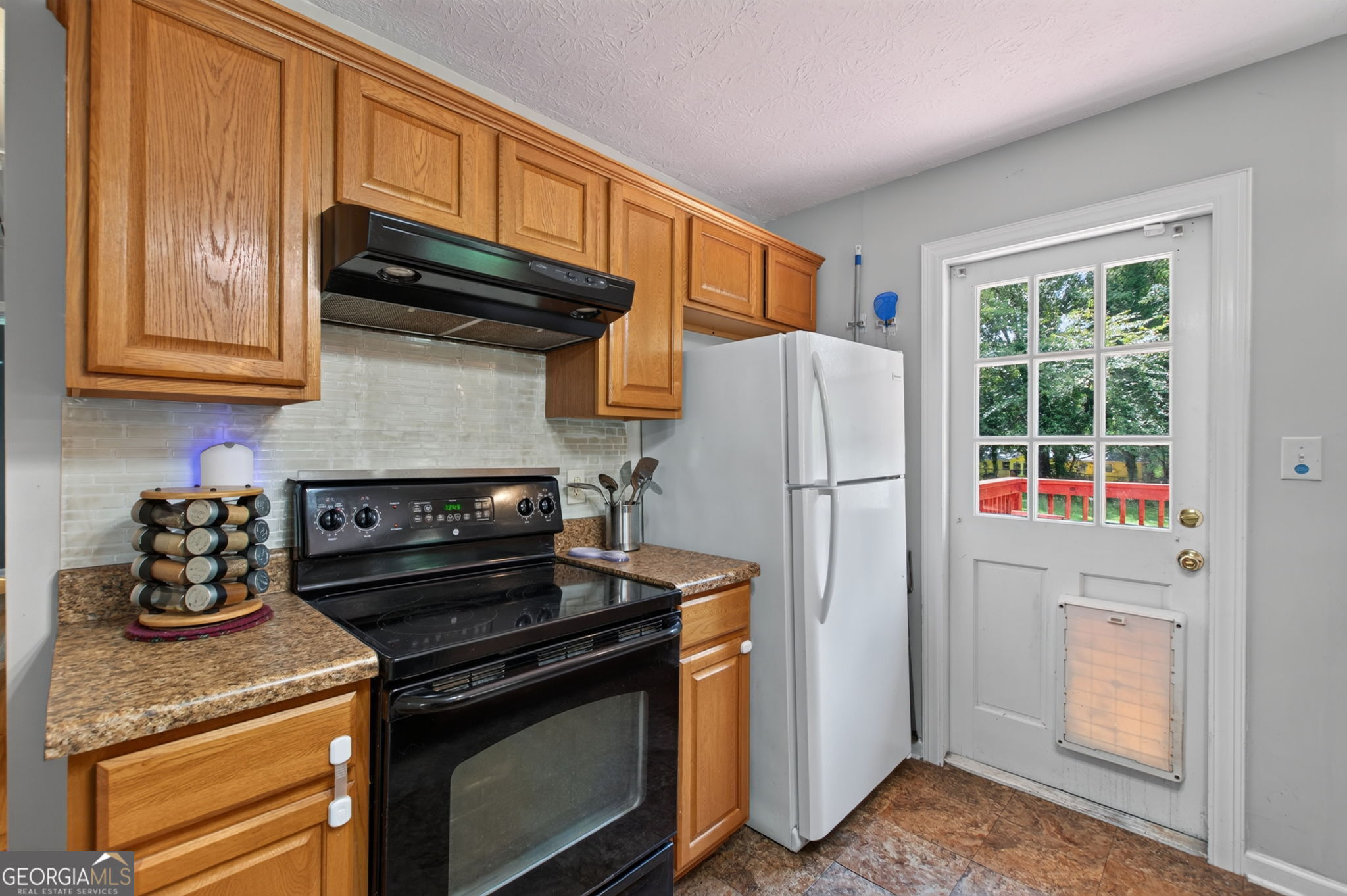 877 King Drive Se Property Photo 9