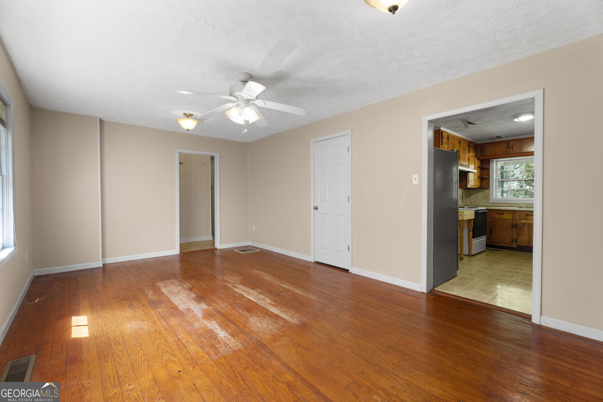 797 Seabolt Road Property Photo 9