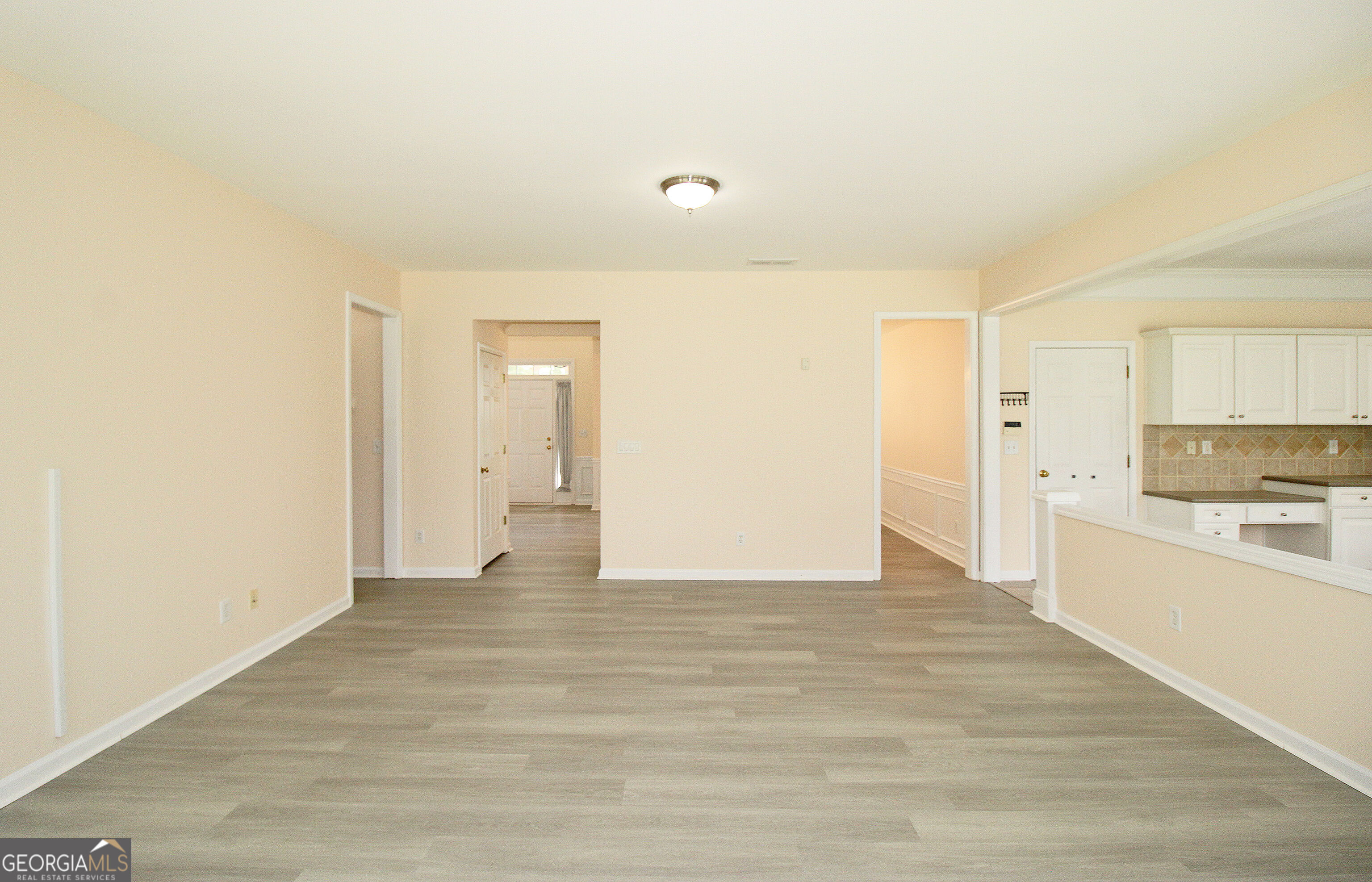 8155 Cavendish Place Property Photo 11
