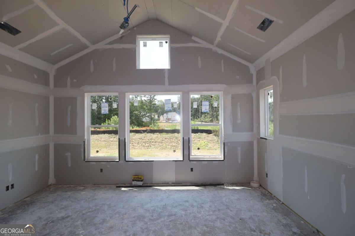 7520 Magnolia Crest Lane Property Photo 5