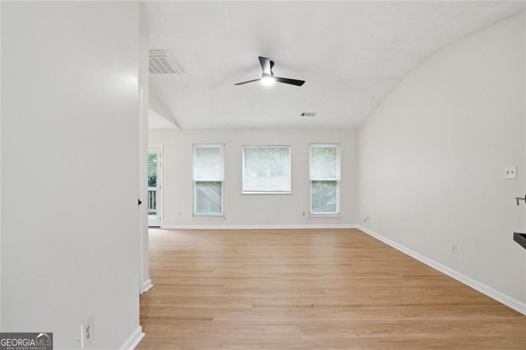 6839 Silver Maple Drive Property Photo 3