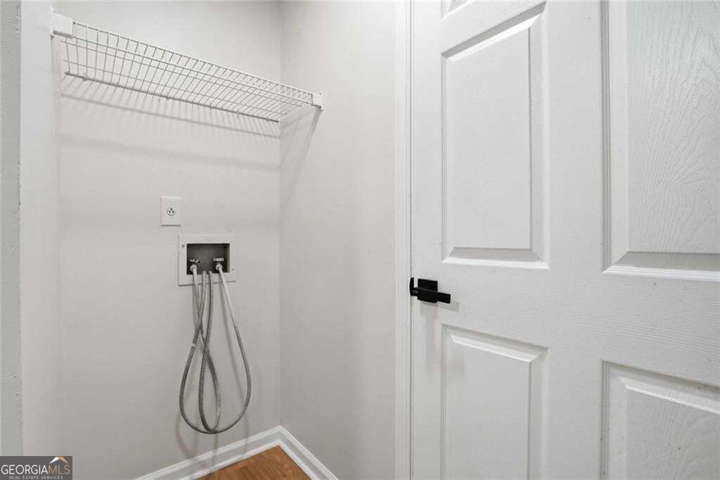 6839 Silver Maple Drive Property Photo 12