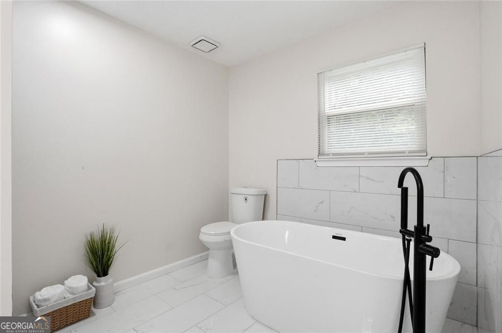 6839 Silver Maple Drive Property Photo 17