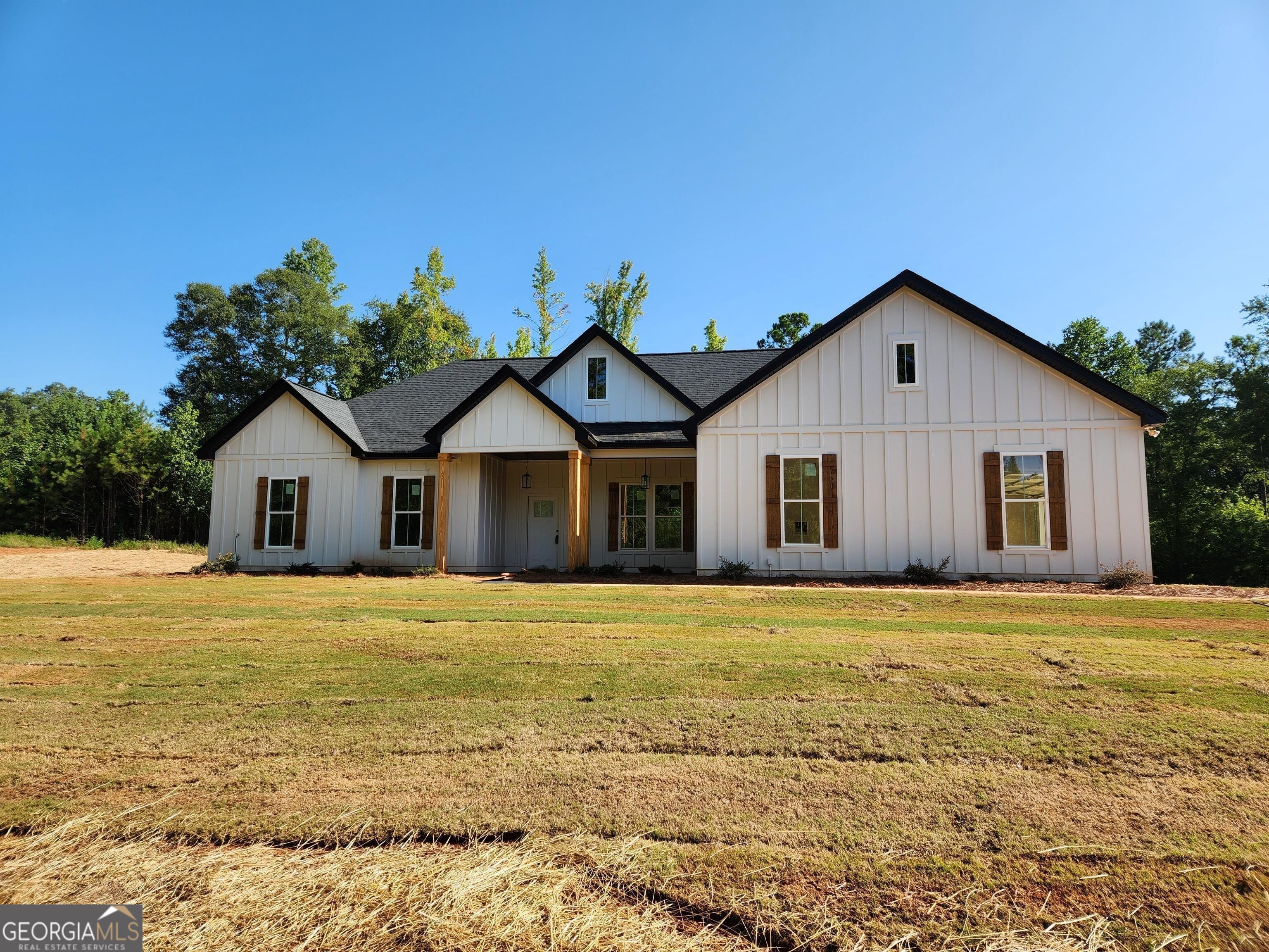 644 Shelnut Road Property Photo 1