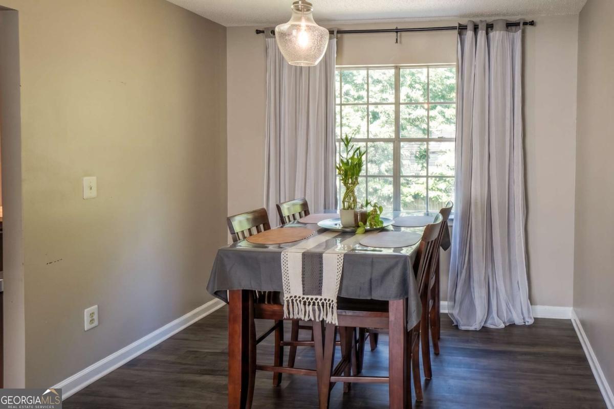 1046 Redan Trace Property Photo 14