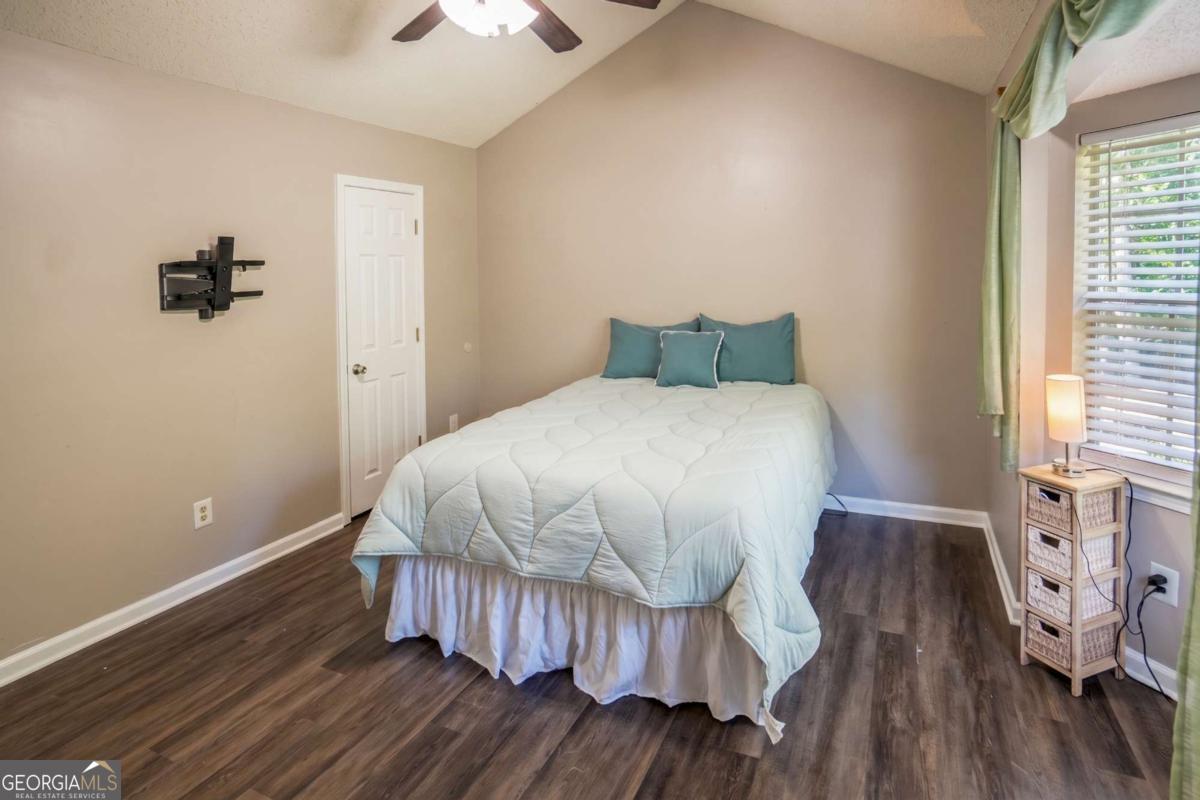 1046 Redan Trace Property Photo 22