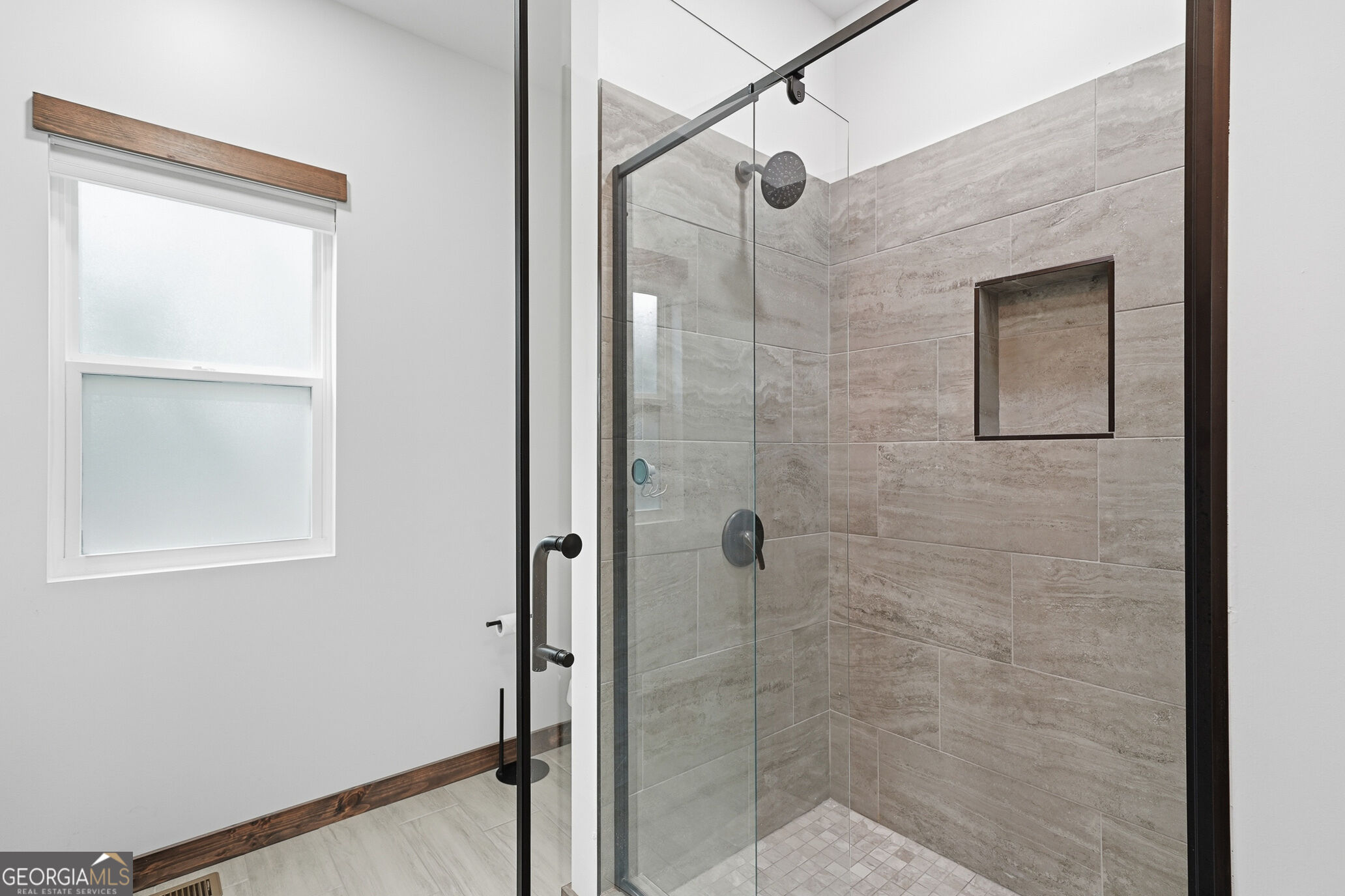 152 Springwater Court Property Photo 22